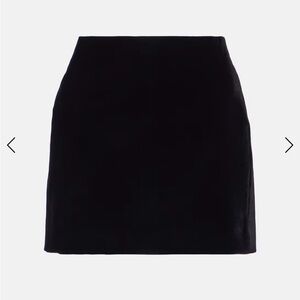 Elegant Black Women's Skirt
